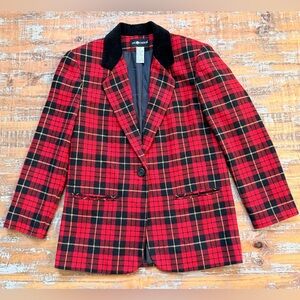 Sag Harbor vintage red and black tartan plaid blazer with black velvet collar